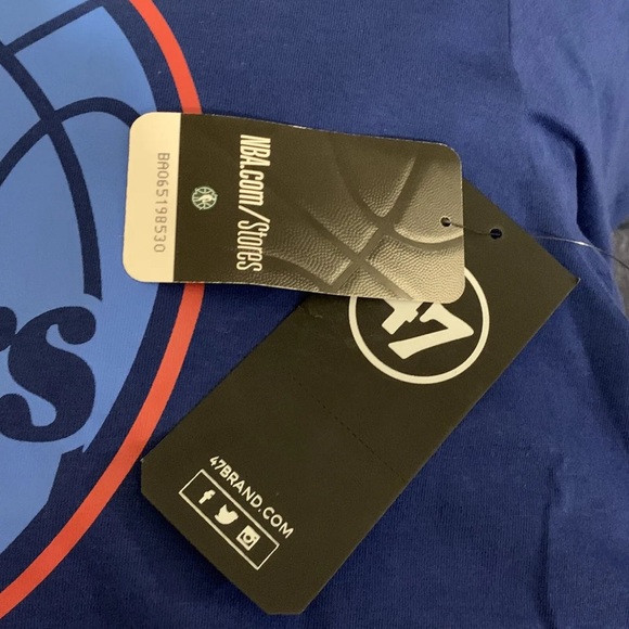 NWT 47 Men's Philadelphia 76'ers Pop Logo T-Shirt (XL) - Picture 4 of 4